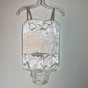 Theatricals Women's Bodysuit size M, White, stage theater costume Halloween